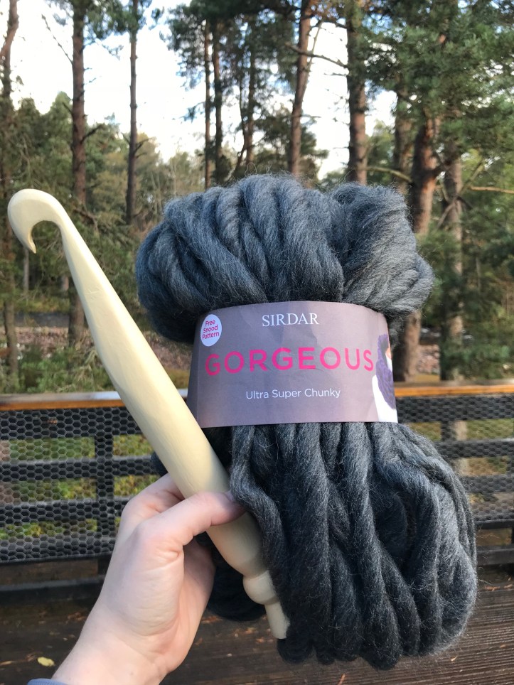 Ultra super chunky yarn